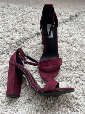 NWT! Steve Madden Burgundy Suede Block Heel Sandals with Ankle Strap